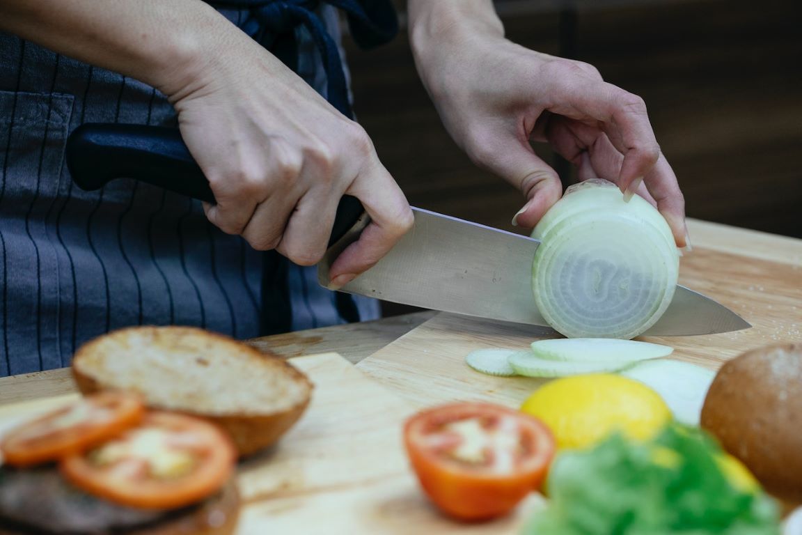 Professional mail in knife sharpening service | FixKnife
